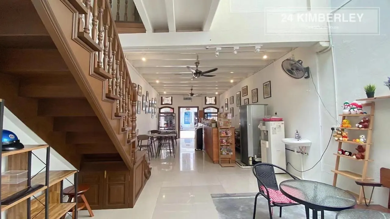24 Kimberley Hotel George Town